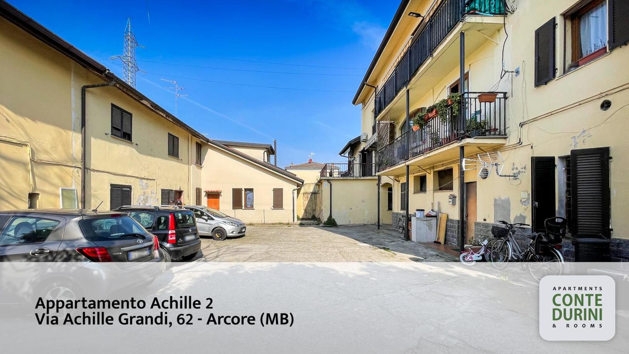 Conte Durini Apartments & Rooms Arcore Exterior photo